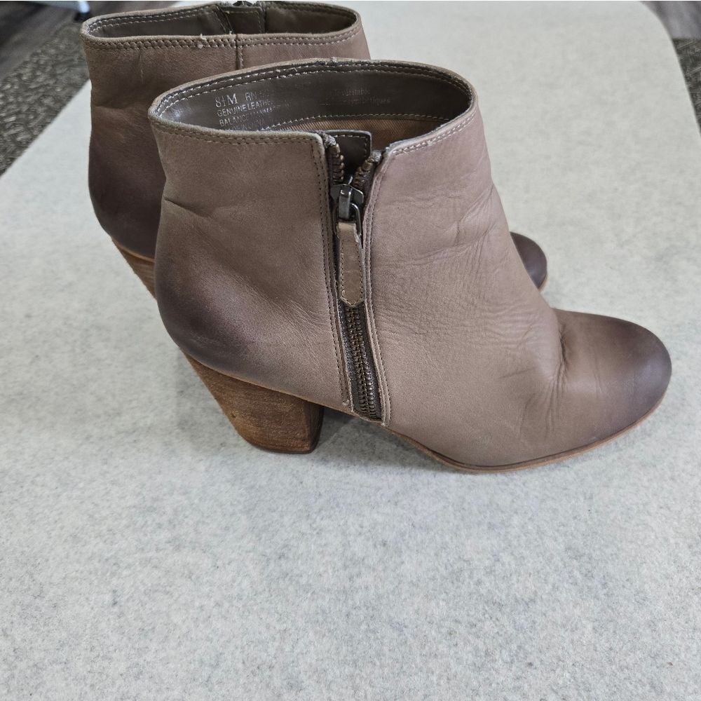 🐢 BP Trolley Ankle Booties in Tan Size 8.5 Tan Leather - Picture 8 of 11